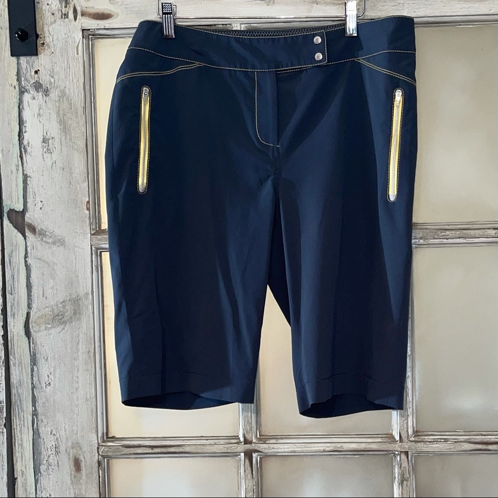 Cutter & Buck Annika  gray golf shorts sz 12